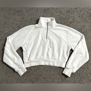Aritzia TNA - Airy Fleece Perfect 1/4 Zip Sweatshirt AiryAF - Size Small - White